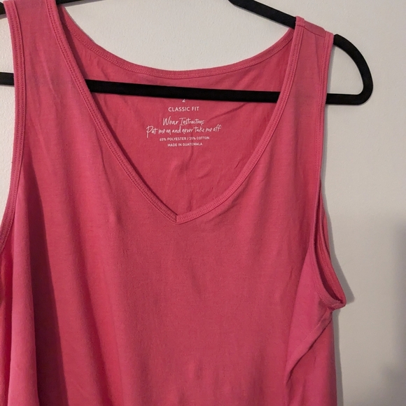 Torrid Coral V-Neck Classic Fit Tank Top Size 2 (18/20) - Picture 3 of 3